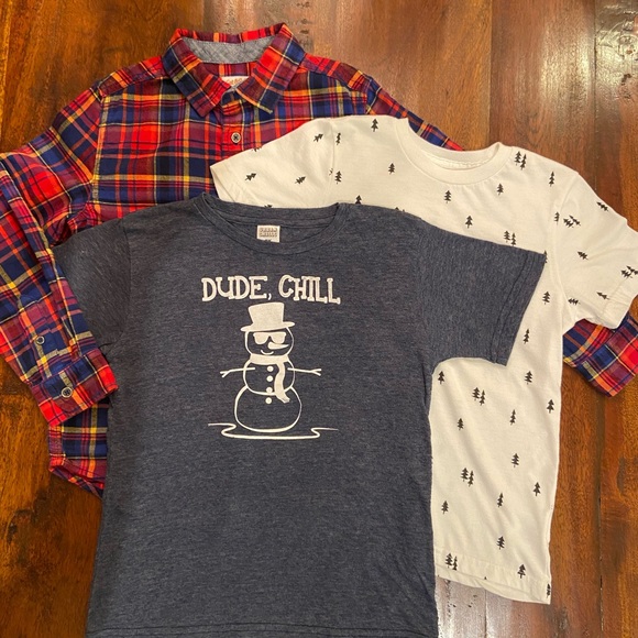 CHRISTMAS BUNDLE #2: 3 fun & festive boys shirts to mix & match - Picture 12 of 12